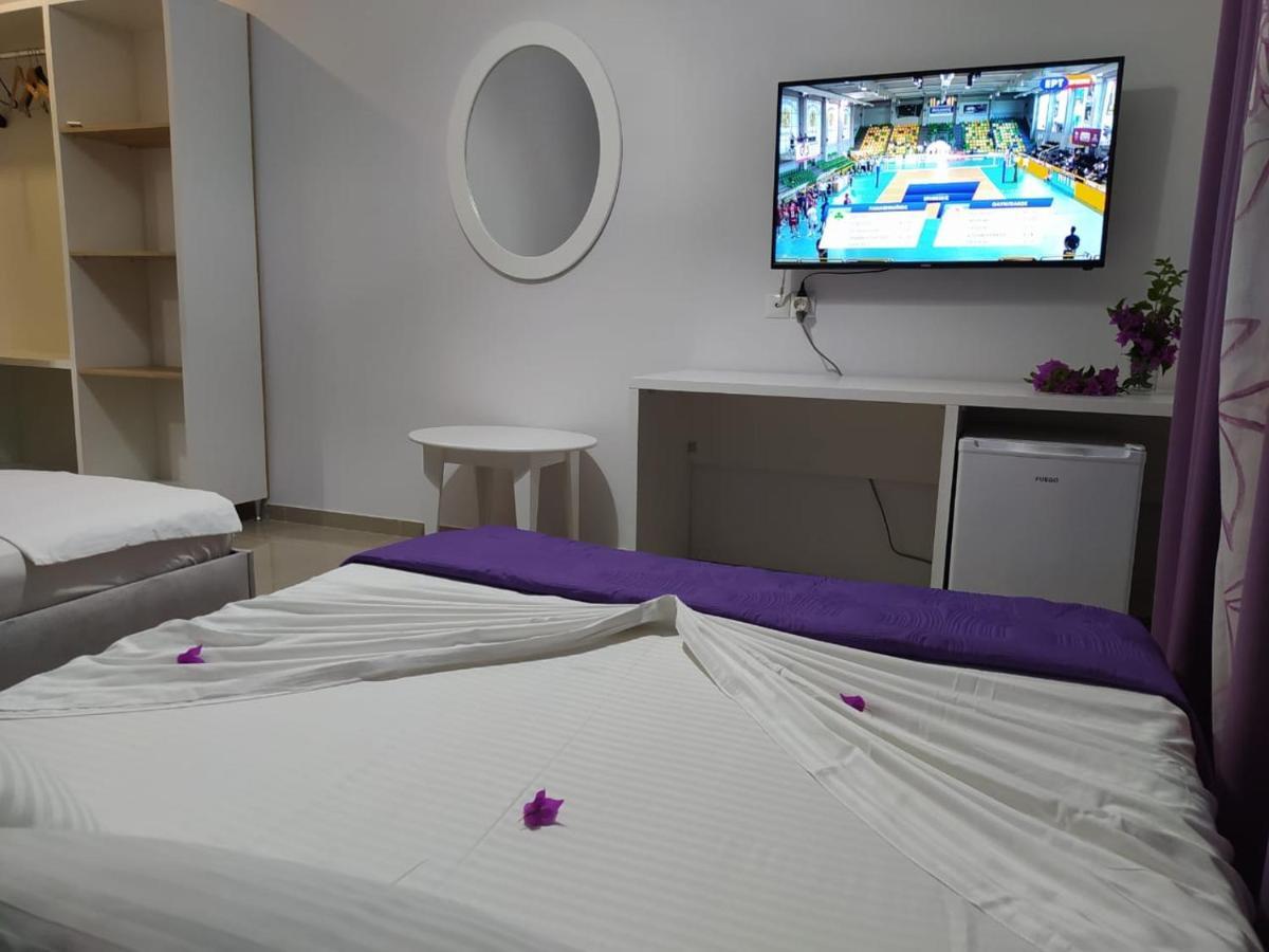 Hotel Elisabet Saranda Kültér fotó