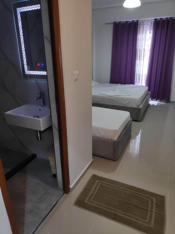 Hotel Elisabet Saranda Kültér fotó