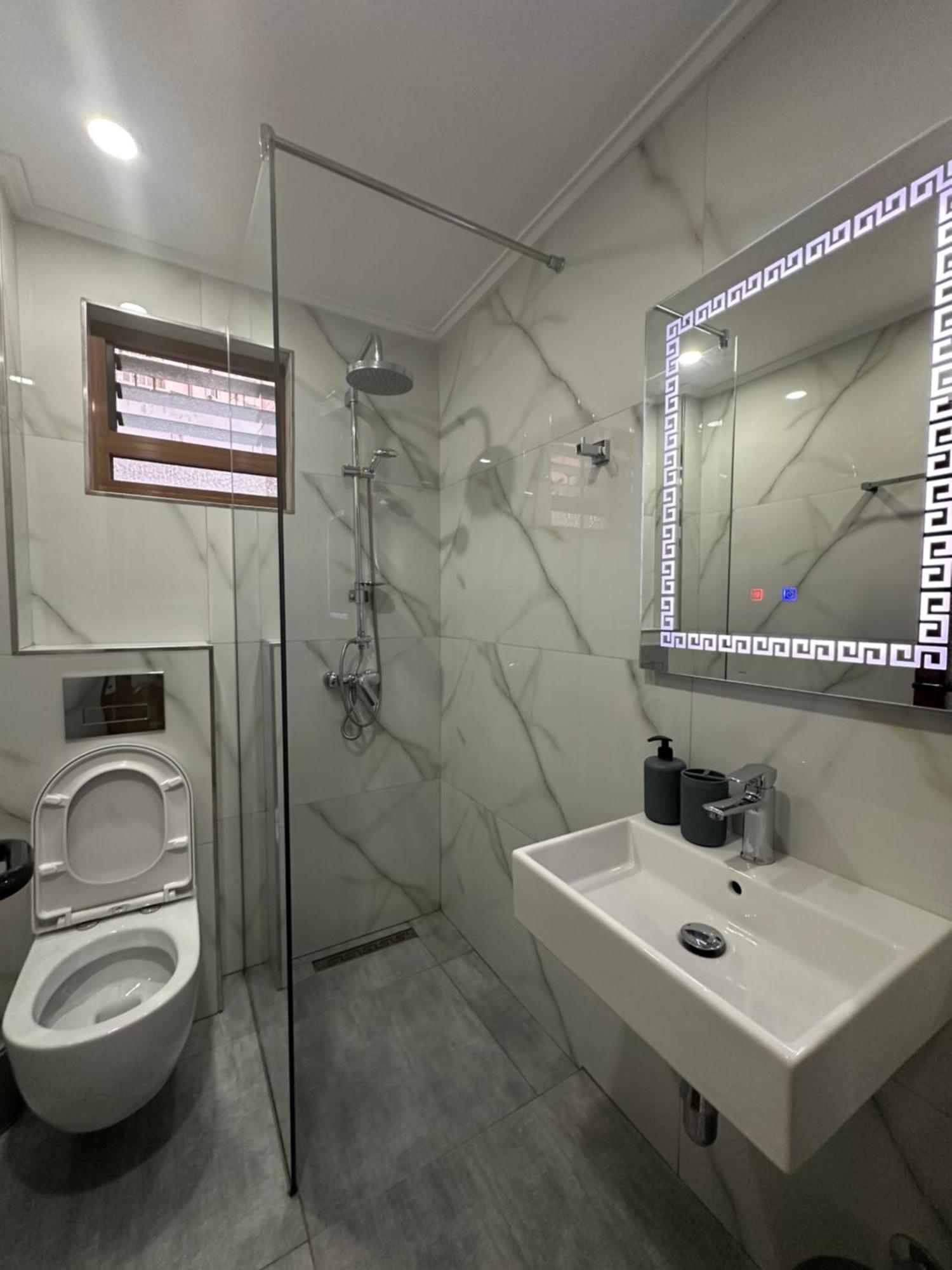 Hotel Elisabet Saranda Kültér fotó